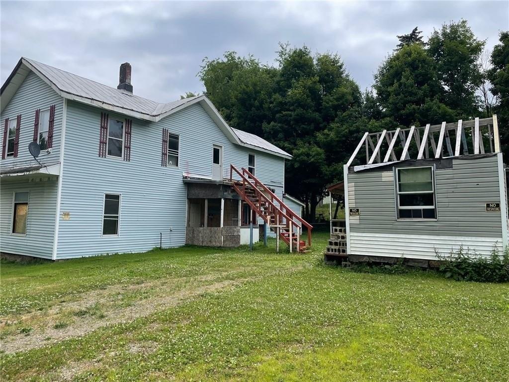 W Pleasant St, Corry, PA 16407