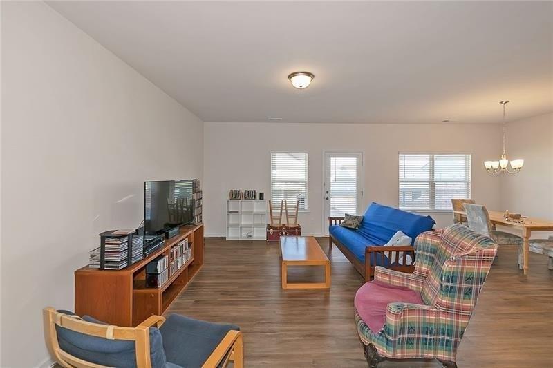 Thacker Trl, Adairsville, GA 30103