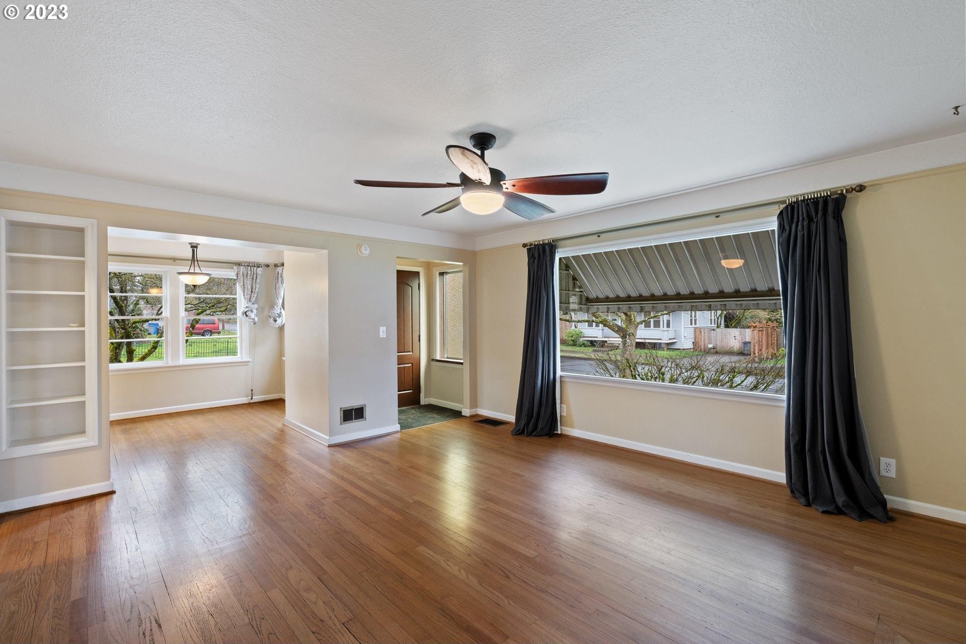E 27th St, Vancouver, WA 98663