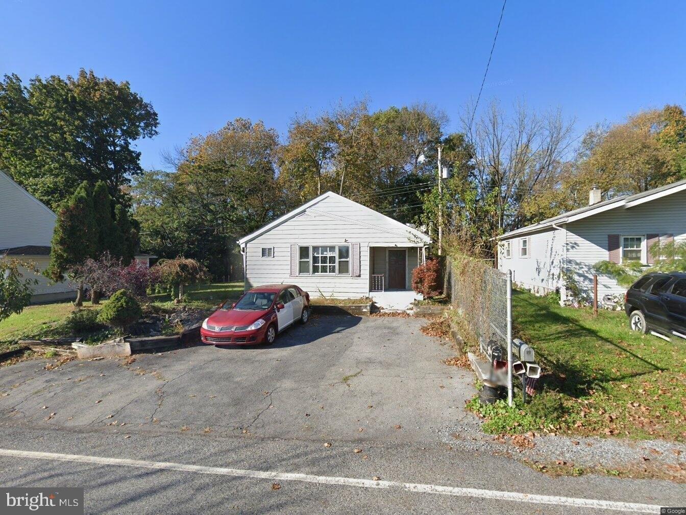 Berkley Park Rd, Reading, PA 19605