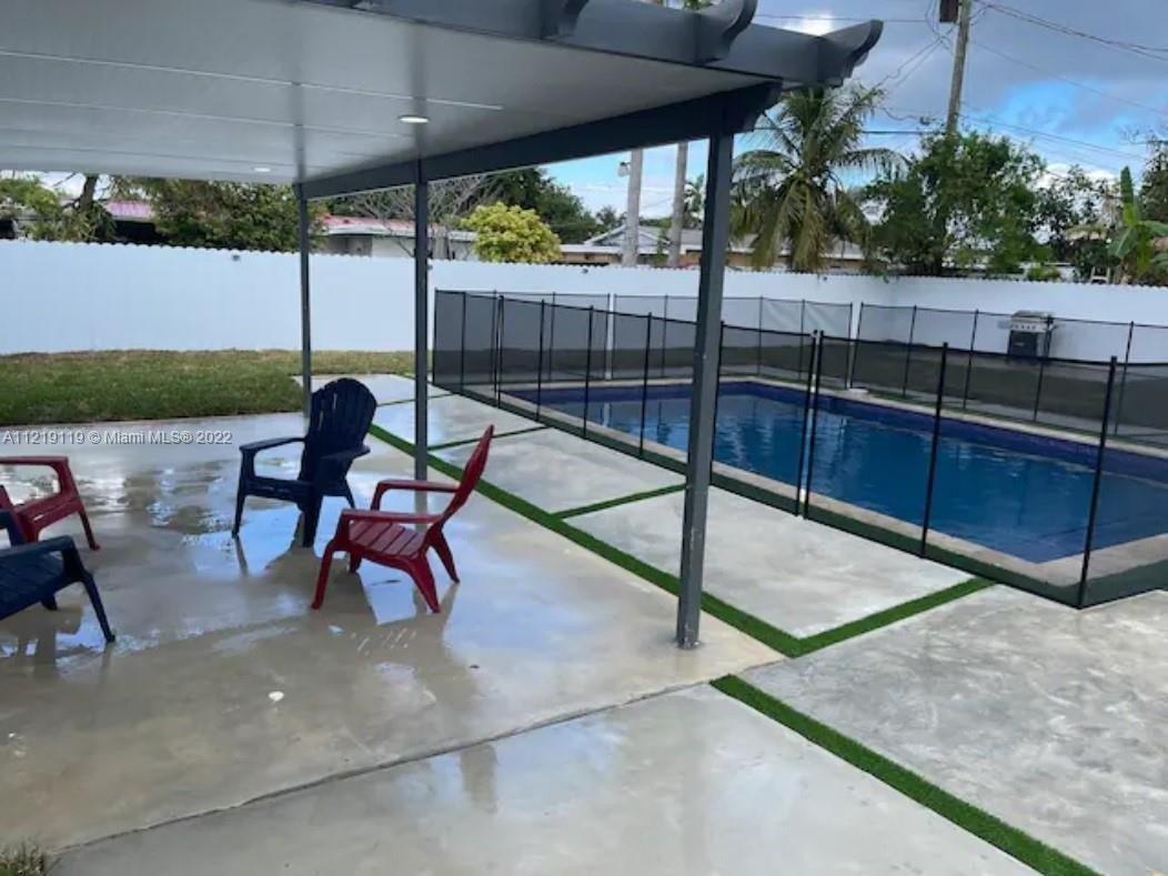 Sw 212th St, Cutler Bay, FL 33189