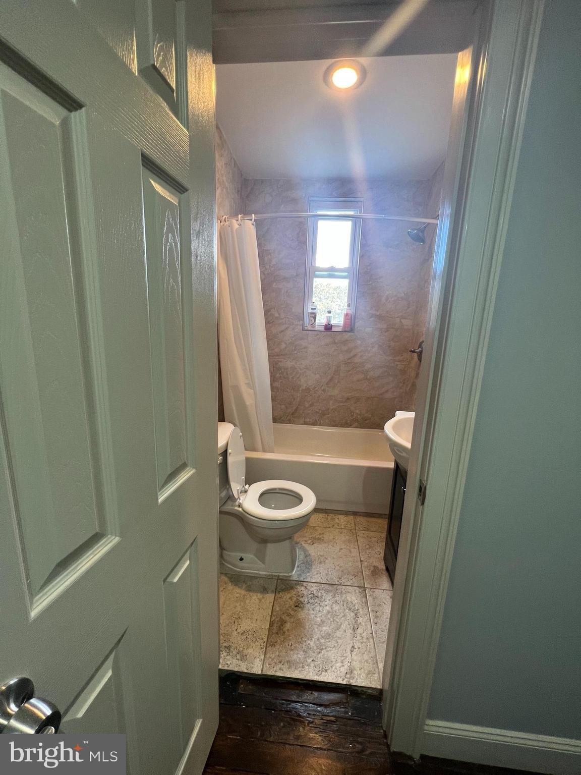 Springfield Ave, Philadelphia, PA 19143