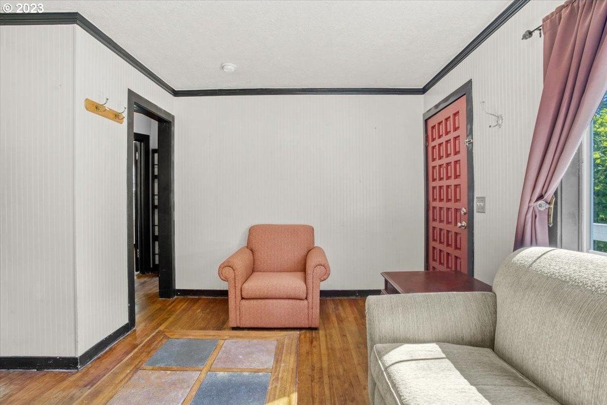 Se Douglas St, Toledo, OR 97391
