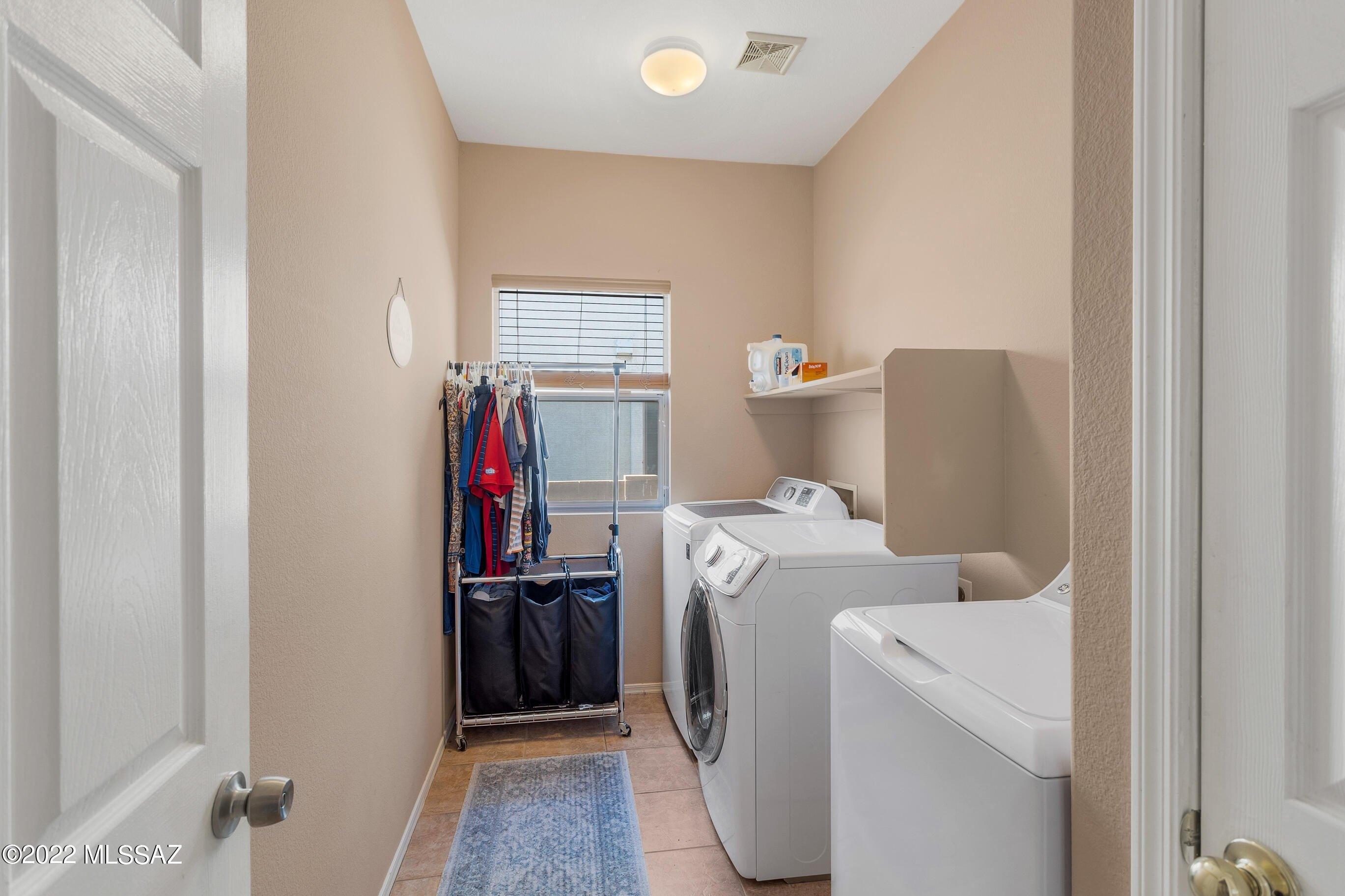 W Denier Dr, Marana, AZ 85653