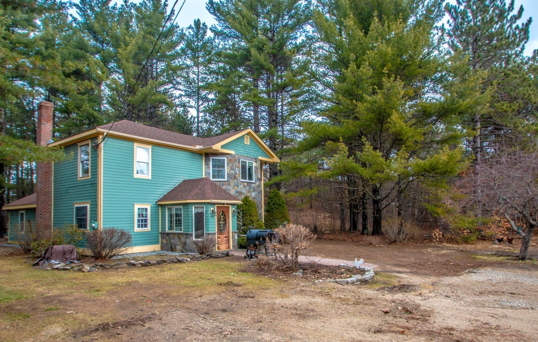 Swan Rd, Brownfield, ME 04010