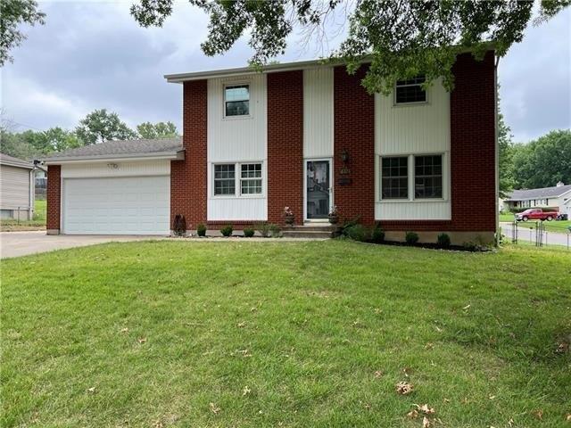 E 31st St S, Independence, MO 64055