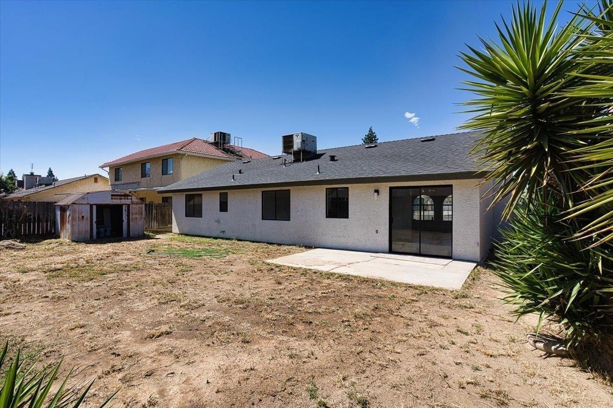 W Dakota Ave, Fresno, CA 93722