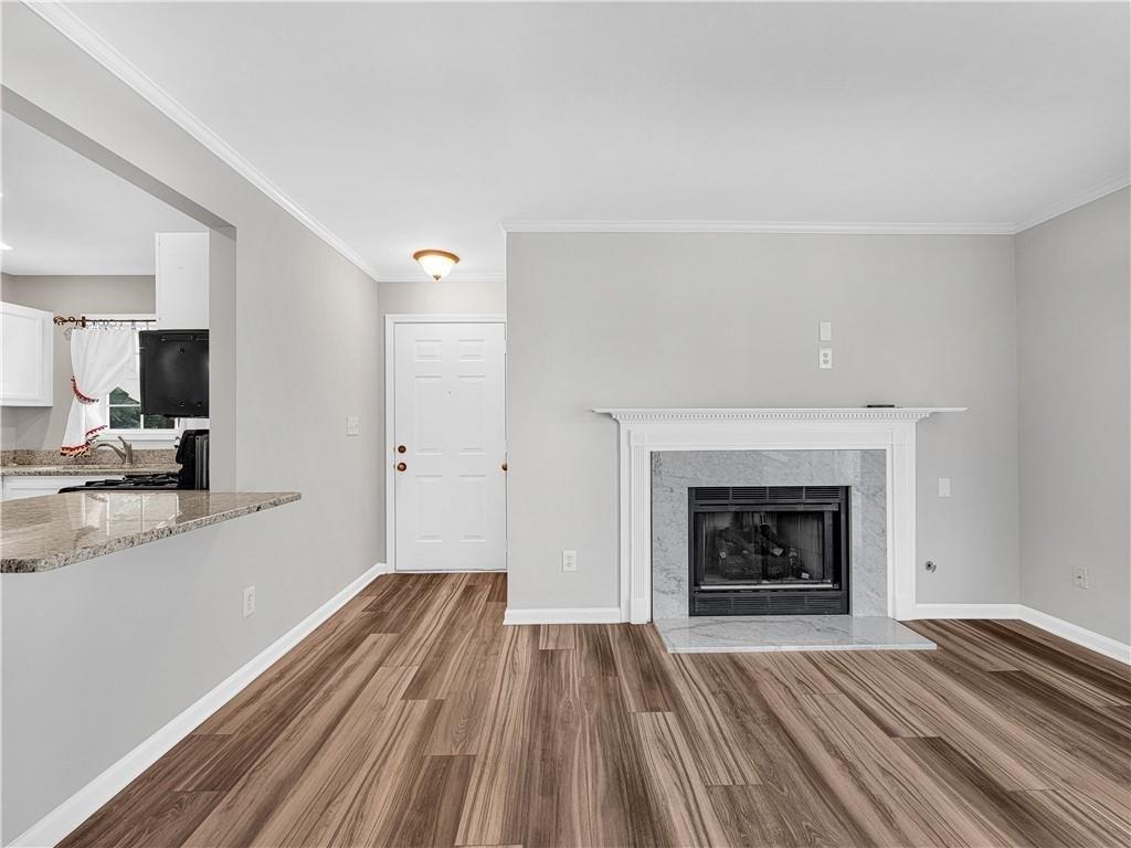 Berkeley Woods Dr, Duluth, GA 30096