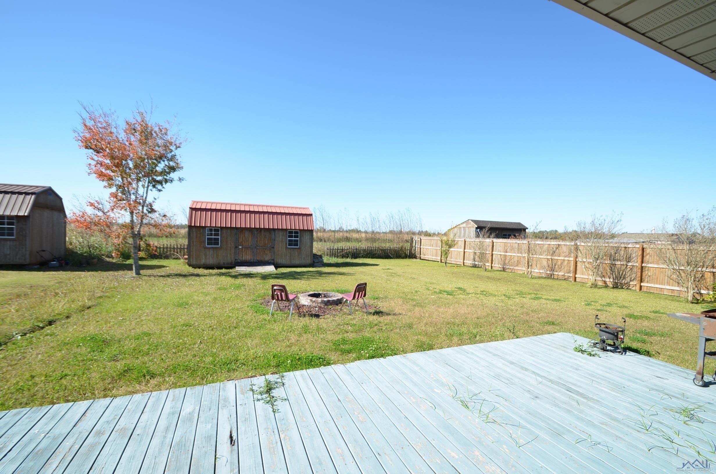 Landmark Dr, Raceland, LA 70394
