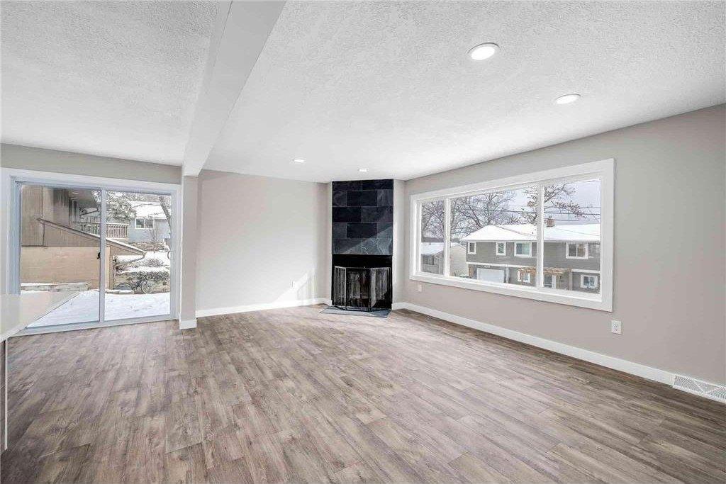 N Shore Cir N, Forest Lake, MN 55025