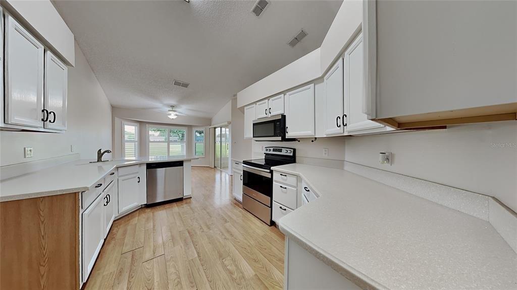 Lost Oak Cir, Leesburg, FL 34748