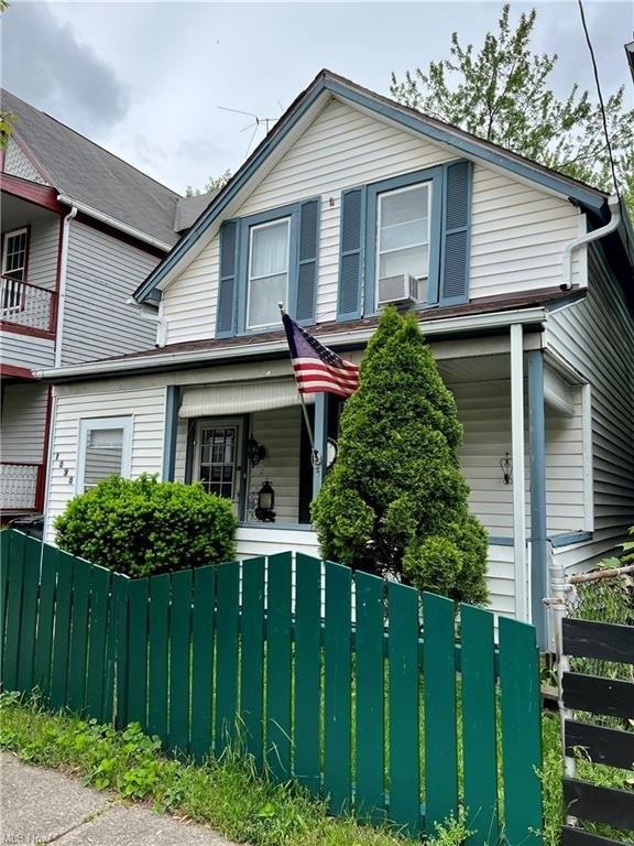 W 57th St, Cleveland, OH 44102