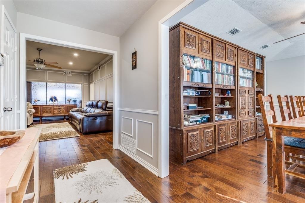 Harvest Glen Dr, Richardson, TX 75081