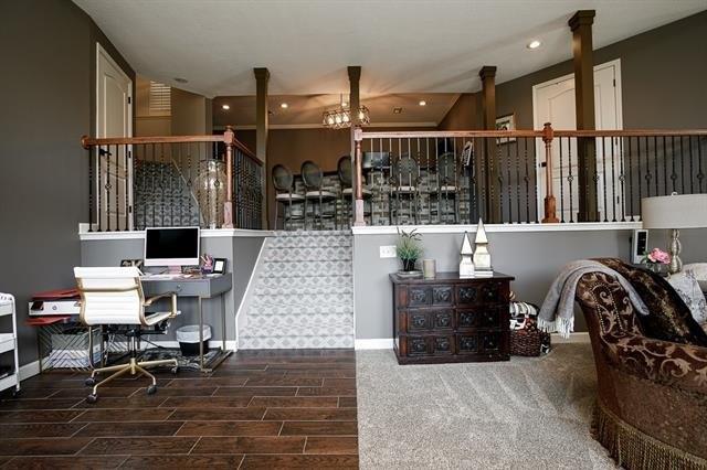 Ne 105th St, Kansas City, MO 64155