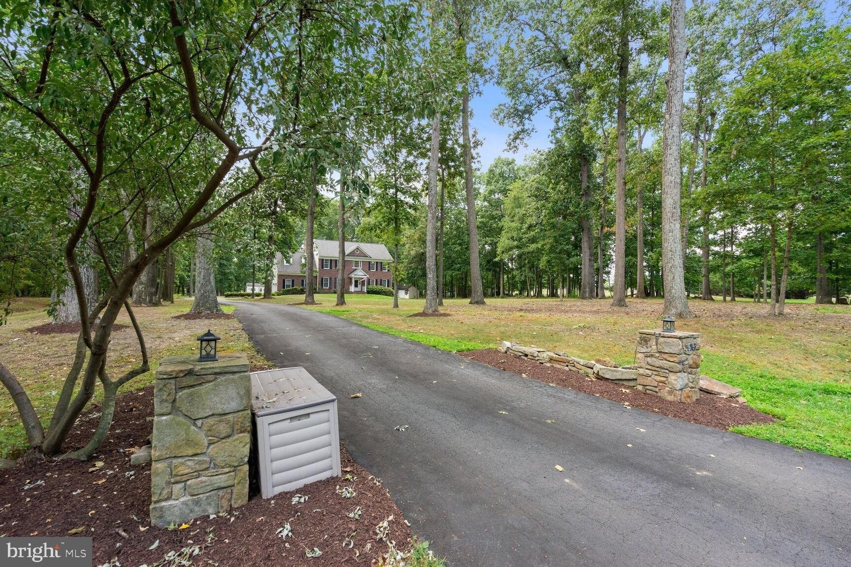 Pelham Ct, Purcellville, VA 20132