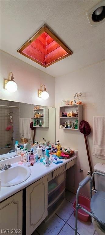 Pepperwood Ln, Las Vegas, NV 89107