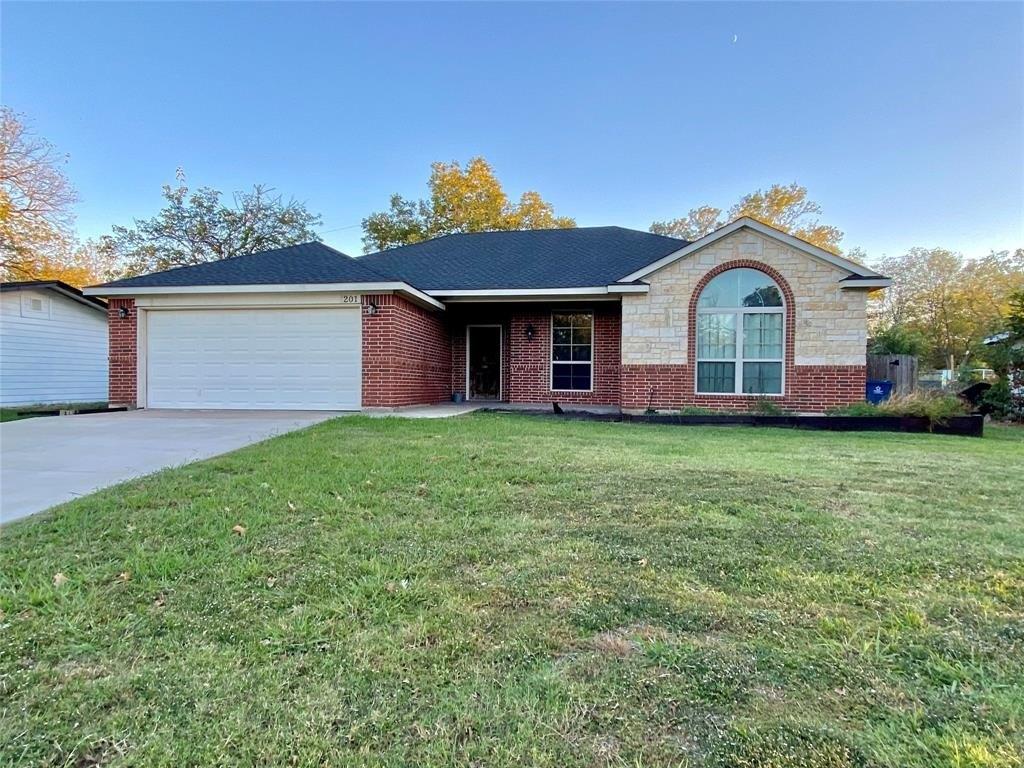 W Jessup St, Alvarado, TX 76009