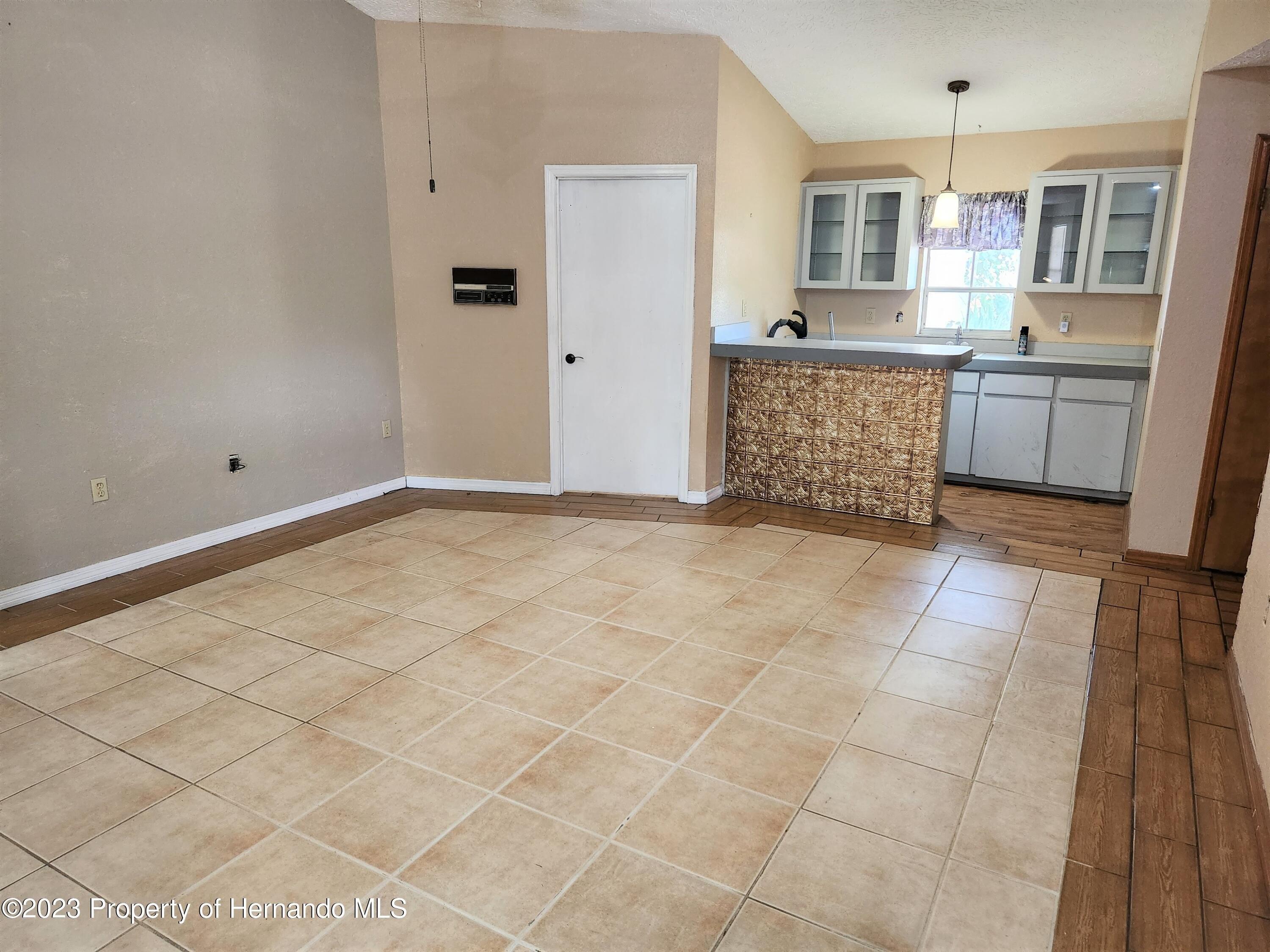 Ancho Ave, Spring Hill, FL 34608