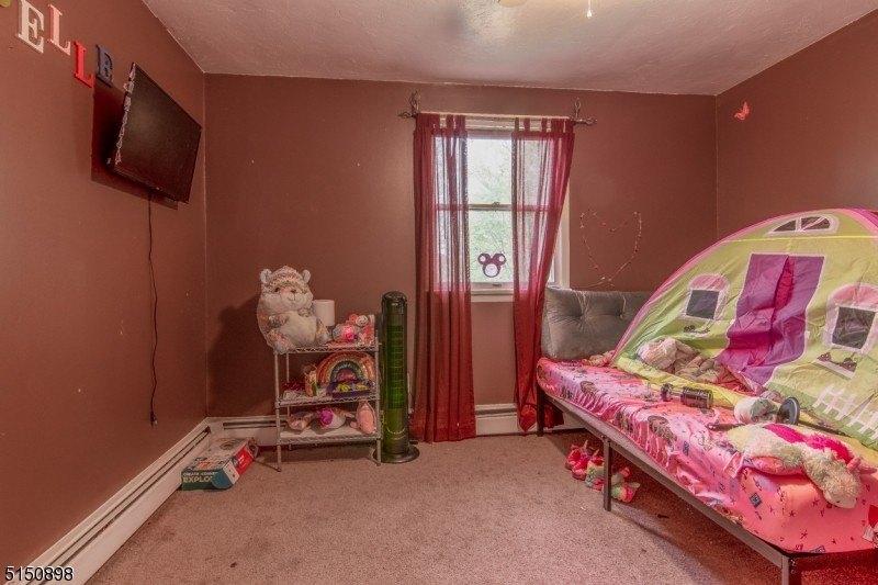 Dickerson Rd, Lake Hopatcong, NJ 07849
