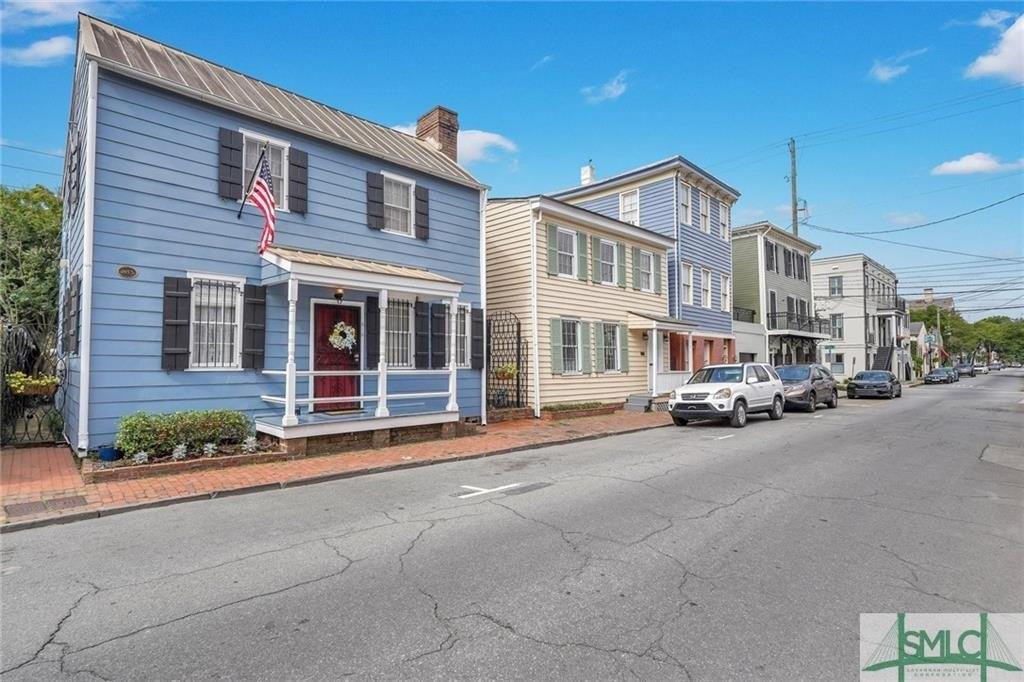 E York St, Savannah, GA 31401