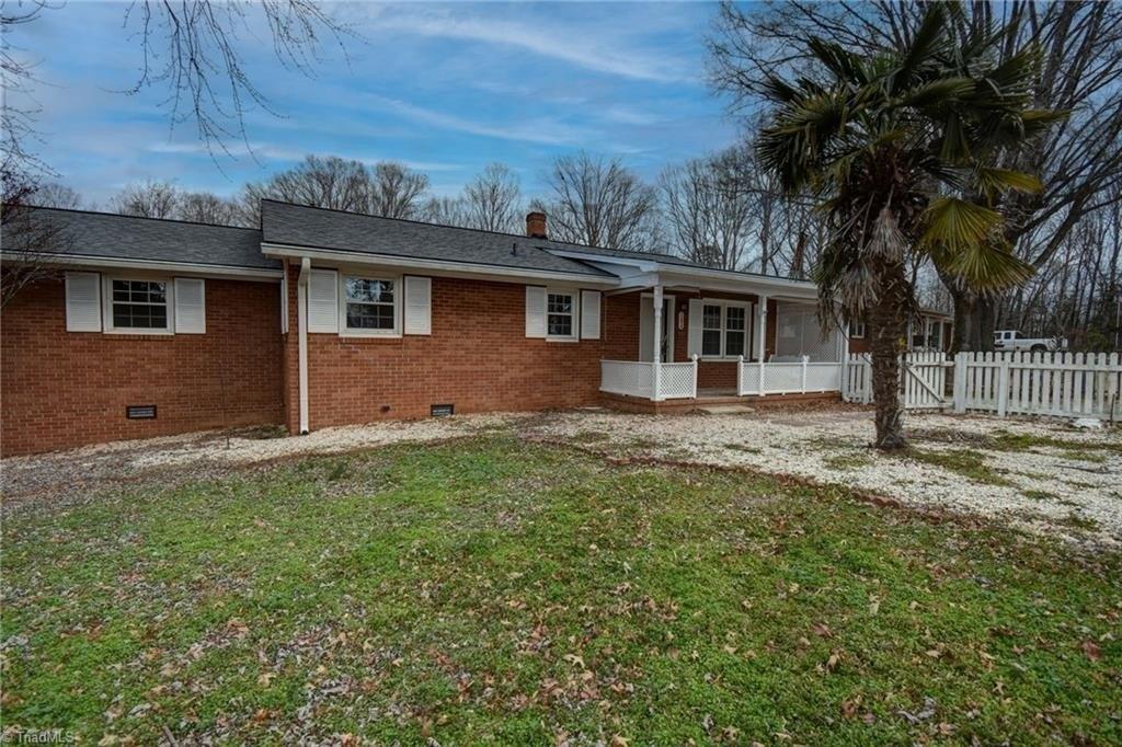 Oliver Ln, Burlington, NC 27217