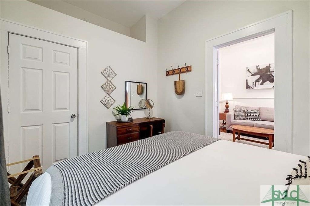 E Broad St, Savannah, GA 31401