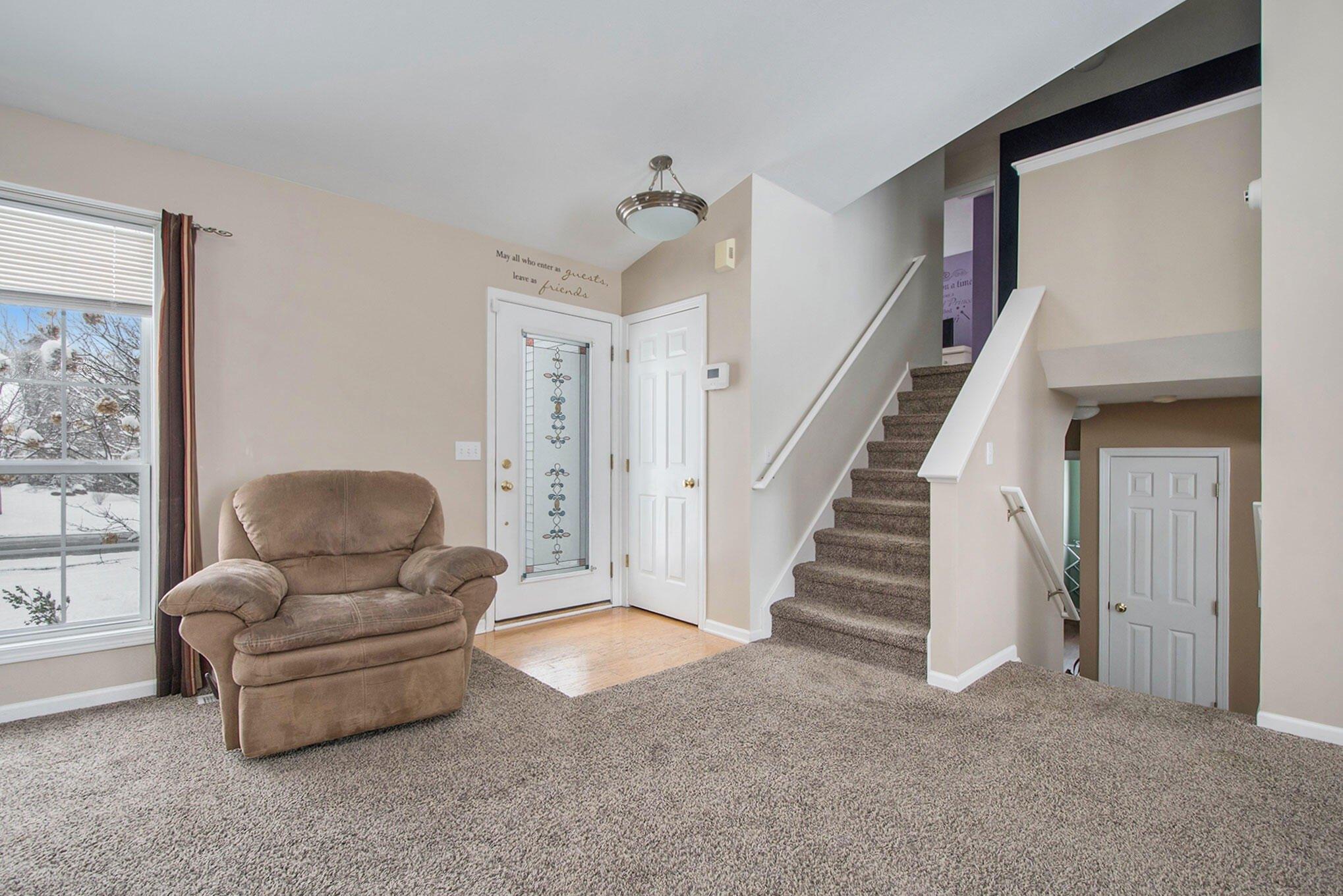 E Falling Leaf Dr Se, Grand Rapids, MI 49512
