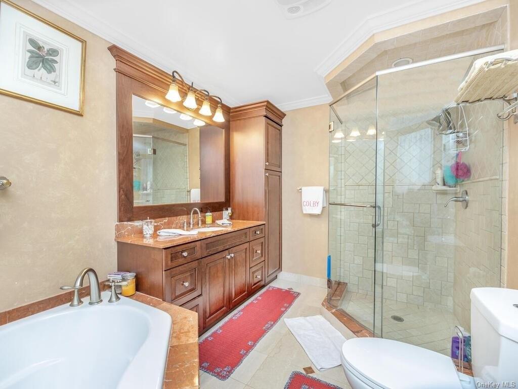 Rich Ave, Mount Vernon, NY 10550