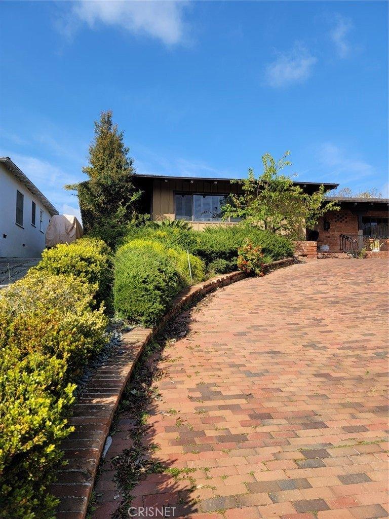 La Cumbre Dr, Pacific Palisades, CA 90272