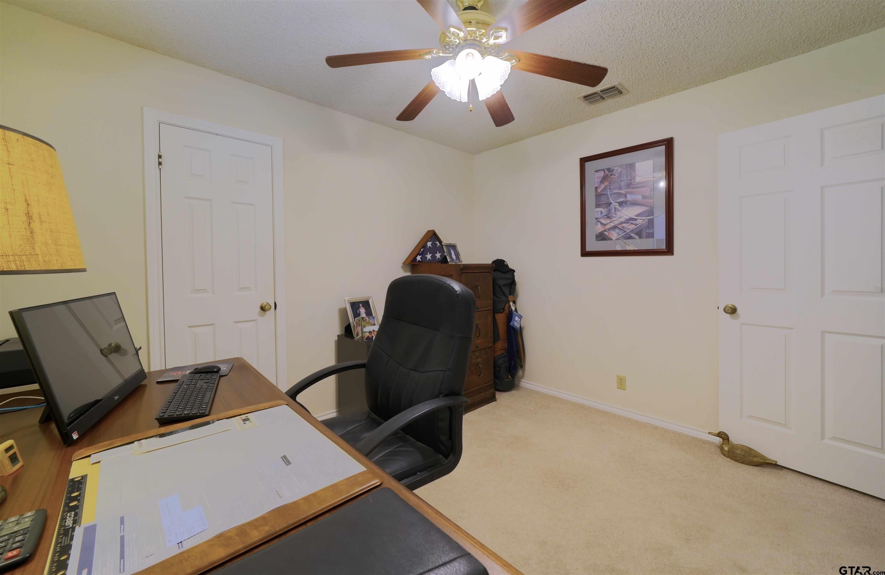 Pine Knoll St, Tyler, TX 75703