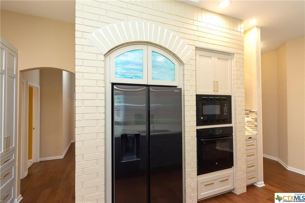 Cool Canyon Cv, Round Rock, TX 78681