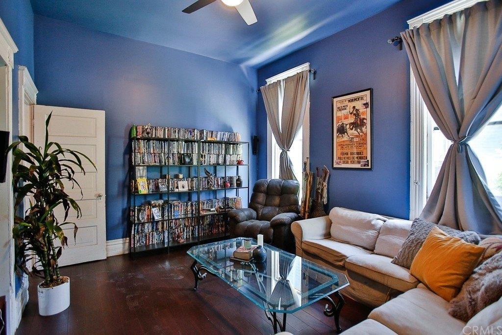 W 23rd St, Los Angeles, CA 90007