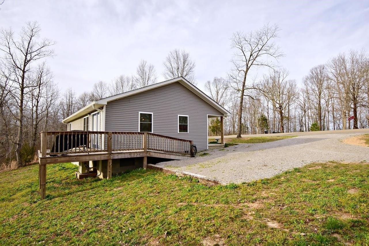 Airport Ridge Rd, Linden, TN 37096