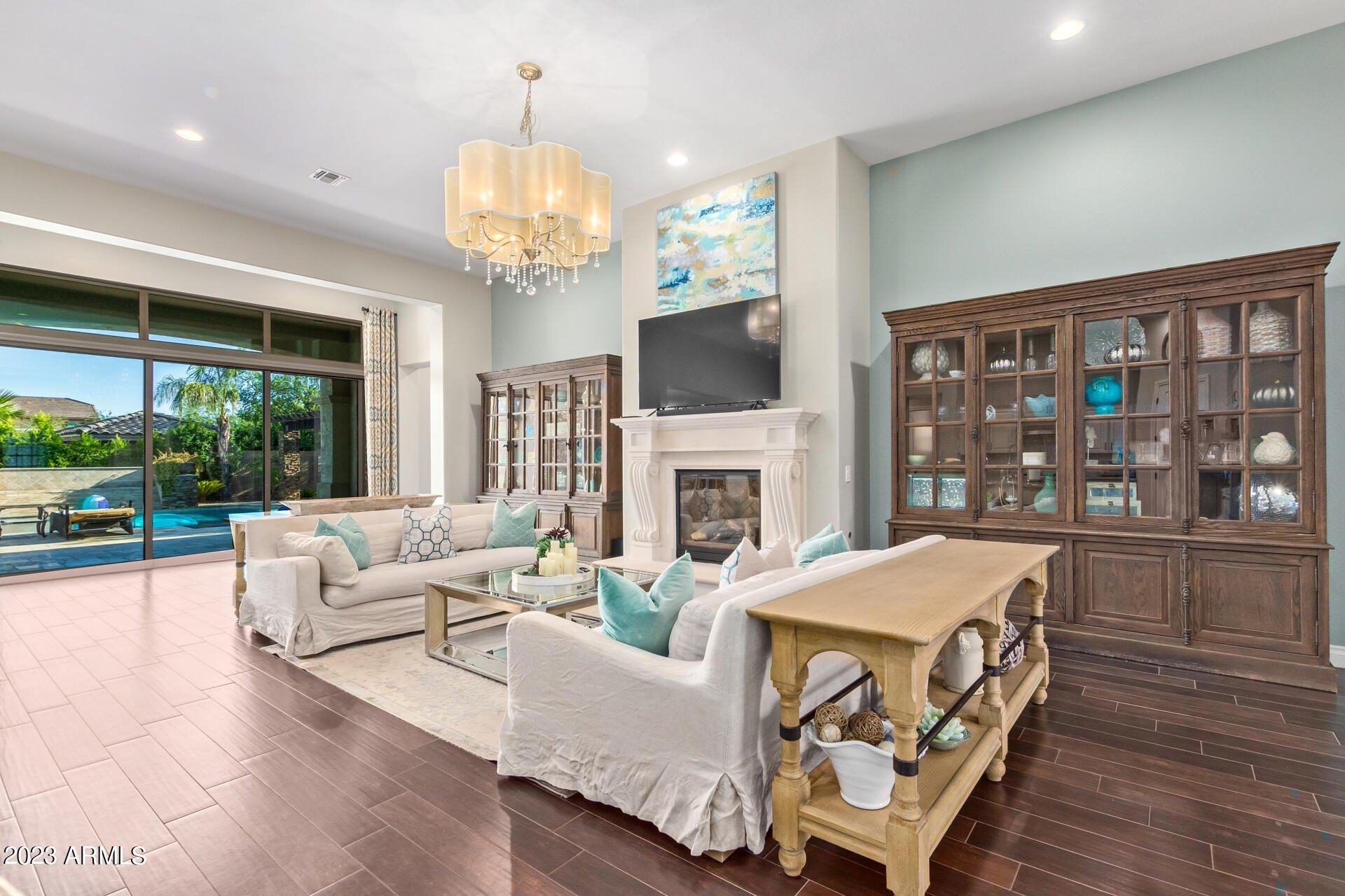 W Los Gatos Dr, Peoria, AZ 85383