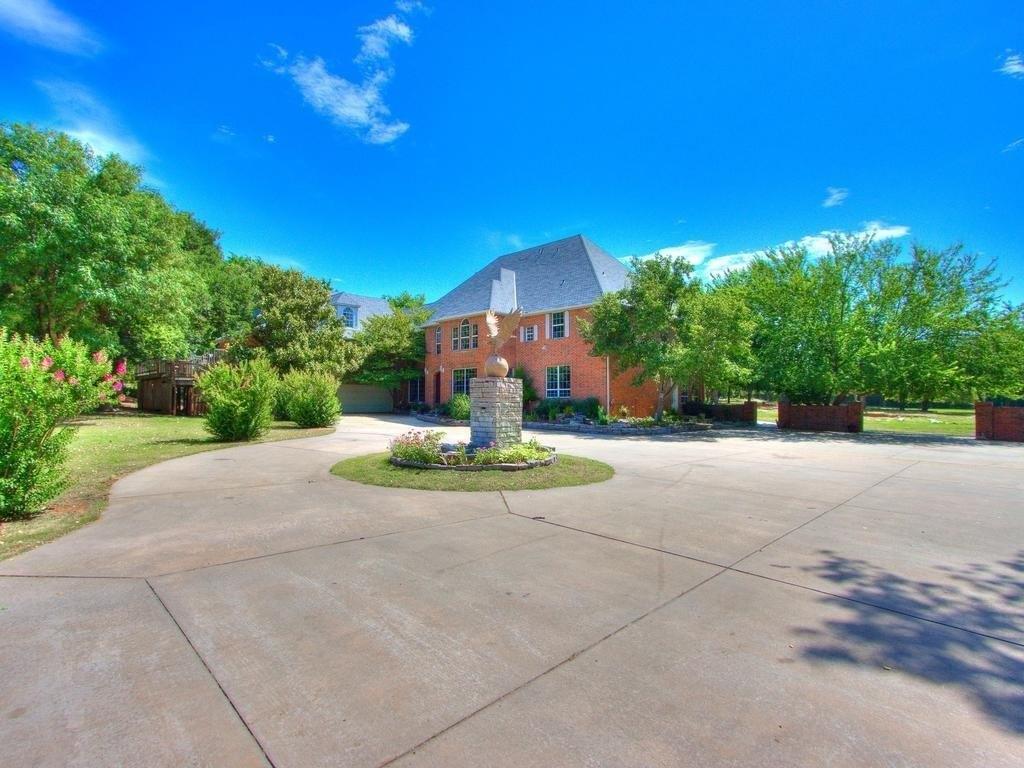 Rock Canyon Rd, Edmond, OK 73025