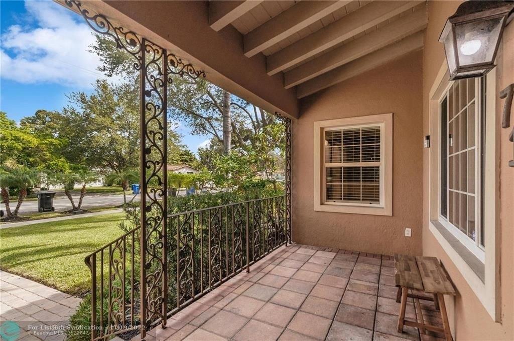 Se 11th Ct, Fort Lauderdale, FL 33316
