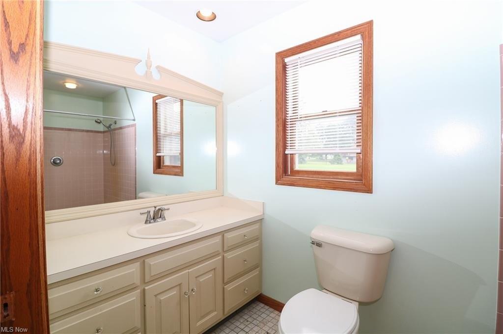 Grill Rd, Doylestown, OH 44230
