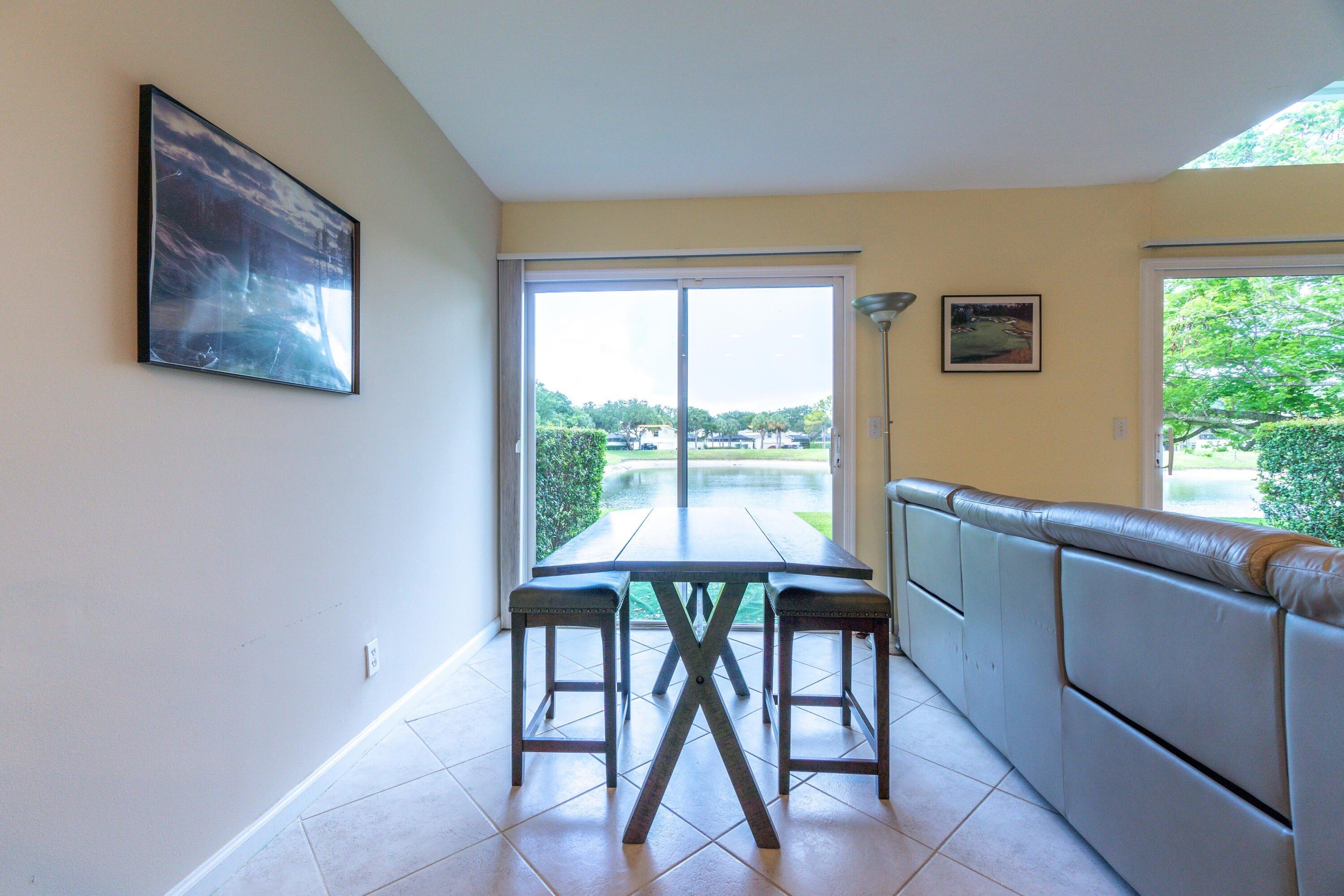 Woodmill Dr, Palm Beach Gardens, FL 33418