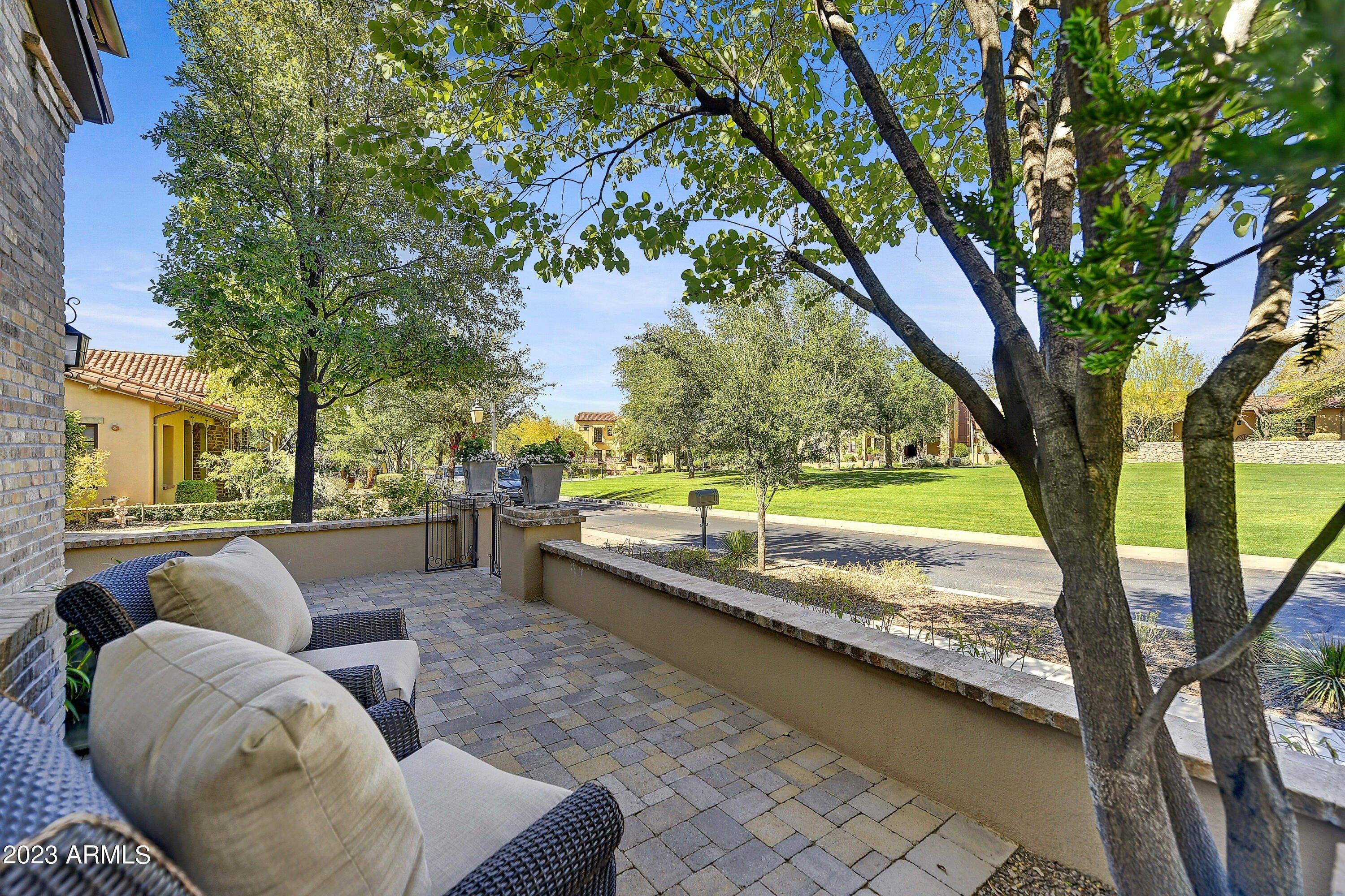 E Windrunner Dr, Scottsdale, AZ 85255