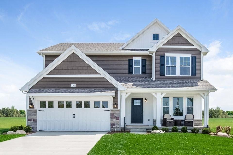 Lake Pines Ct, Vicksburg, MI 49097