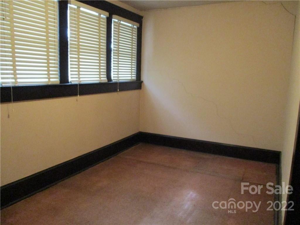 Maxwell St, Asheville, NC 28801