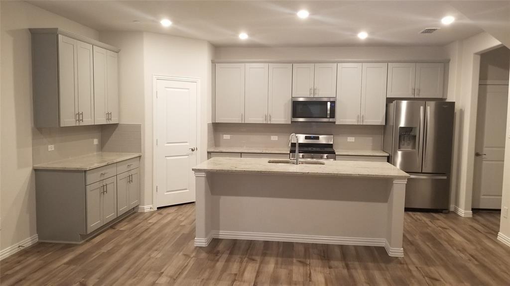 Bullwhip Creek Ln, Sachse, TX 75048