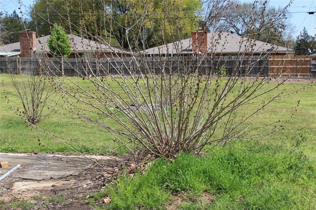 S Hyde Park Ave, Denison, TX 75020