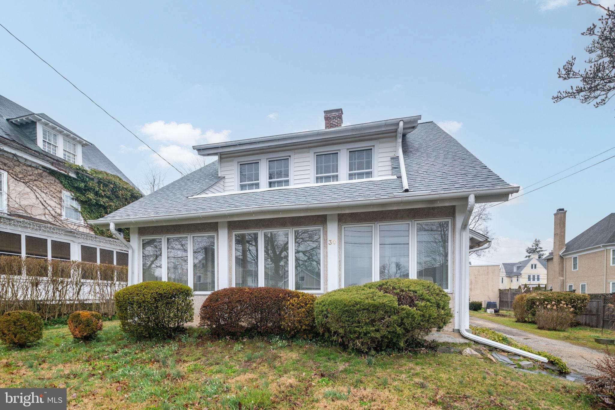 Buck Ln, Haverford, PA 19041