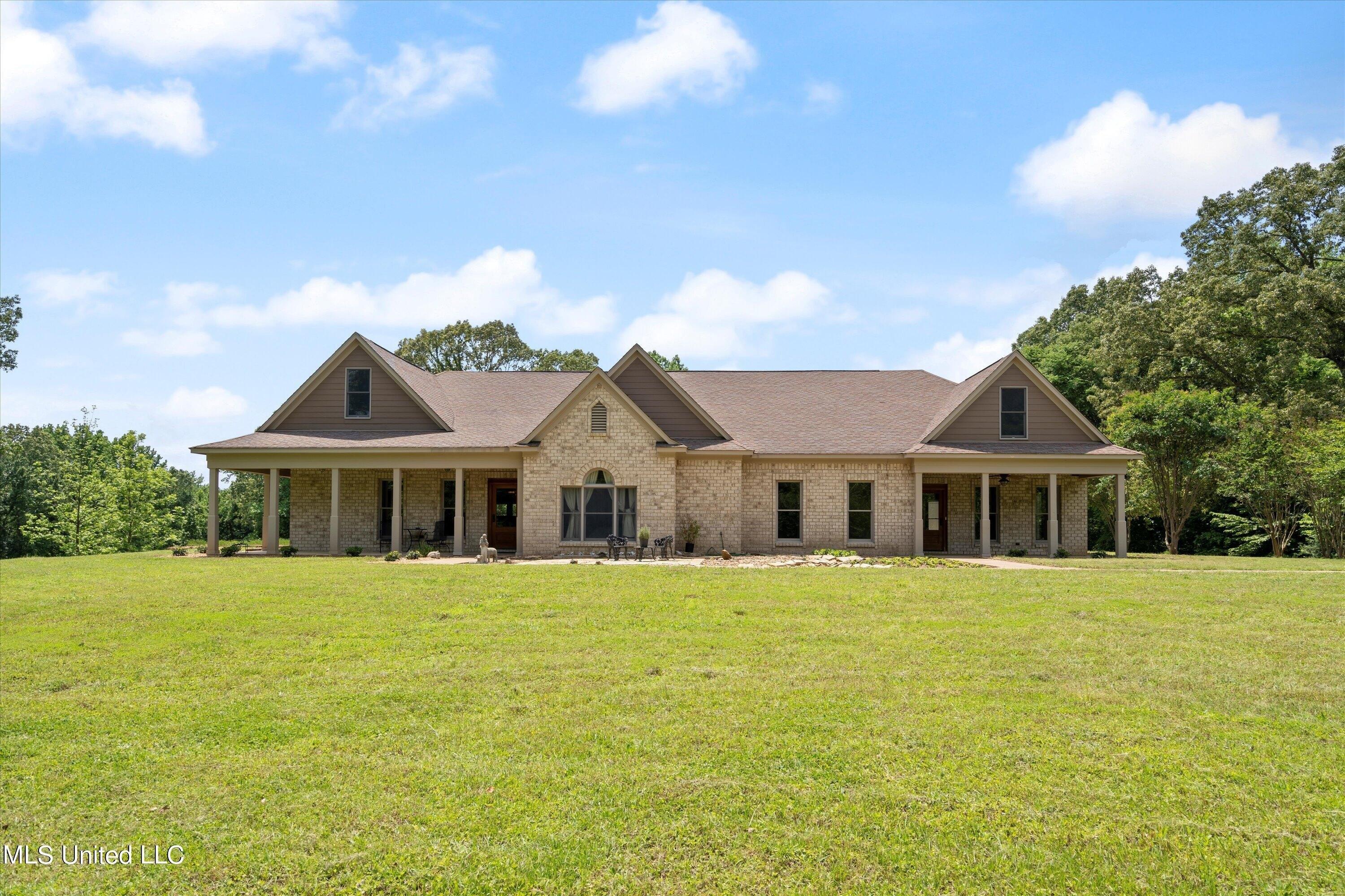 Fogg Rd S, Hernando, MS 38632