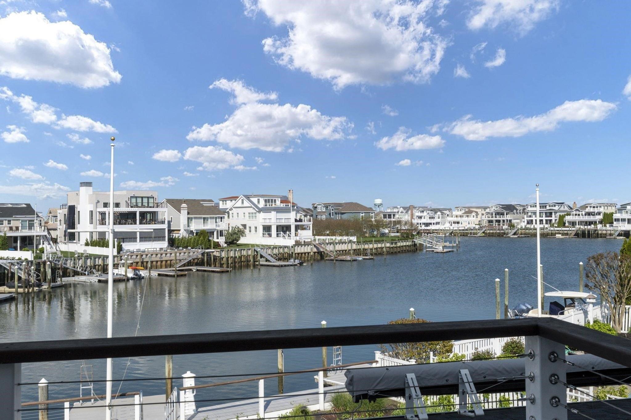 Flamingo Dr, Avalon, NJ 08202