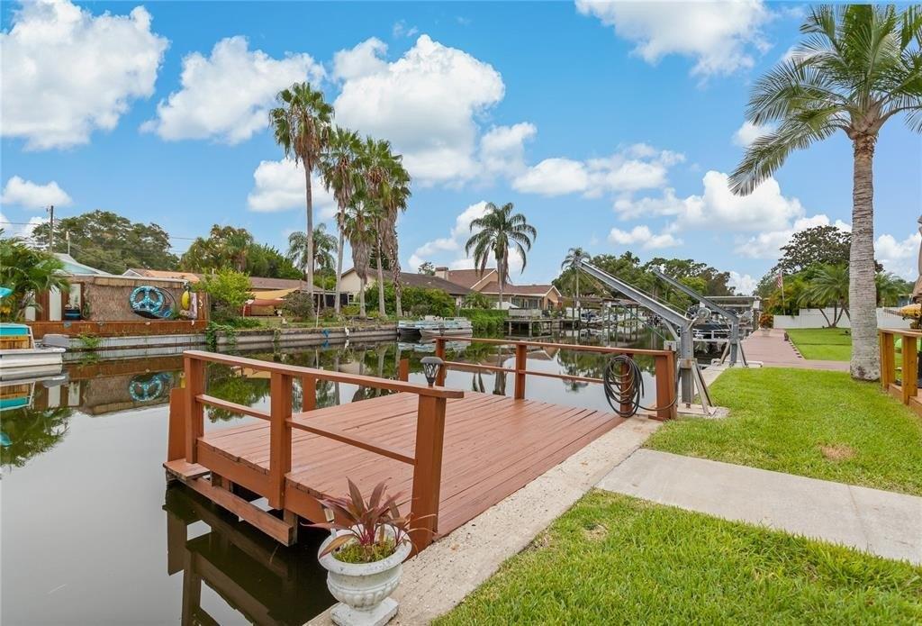 Cypress Dr, Palm Harbor, FL 34684