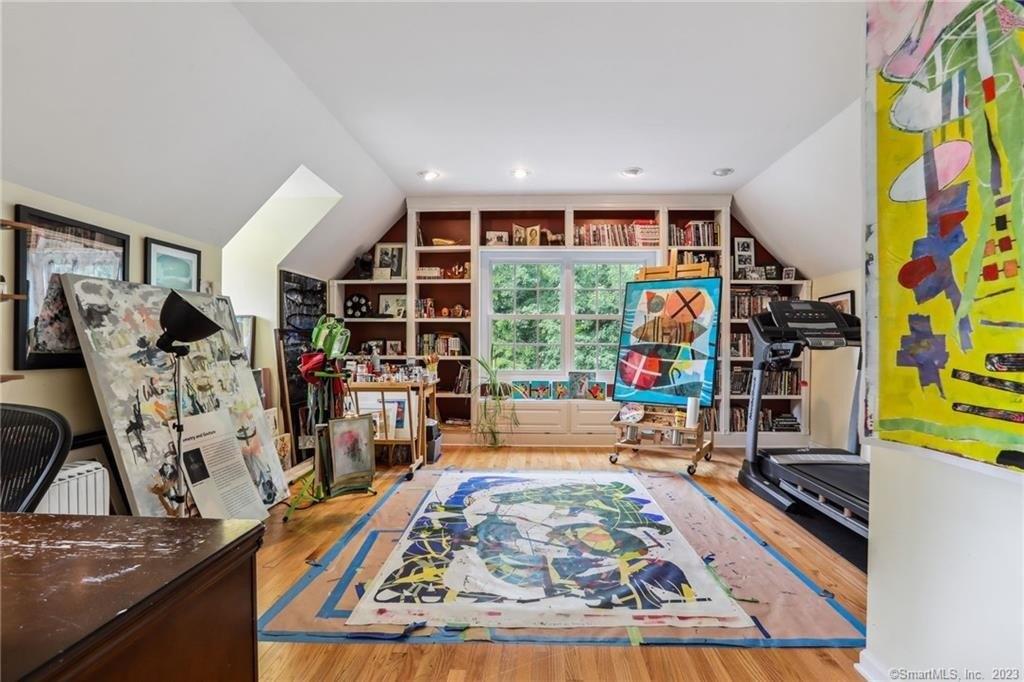 Grey Rock Rd, Southbury, CT 06488