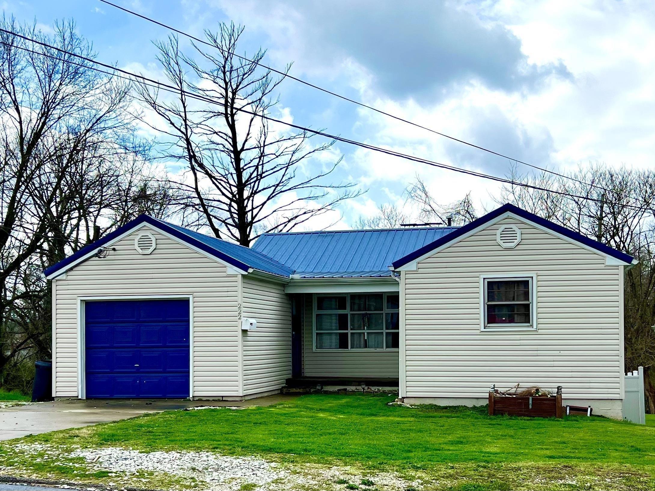 Saint Charles St, Coal Grove, OH 45638