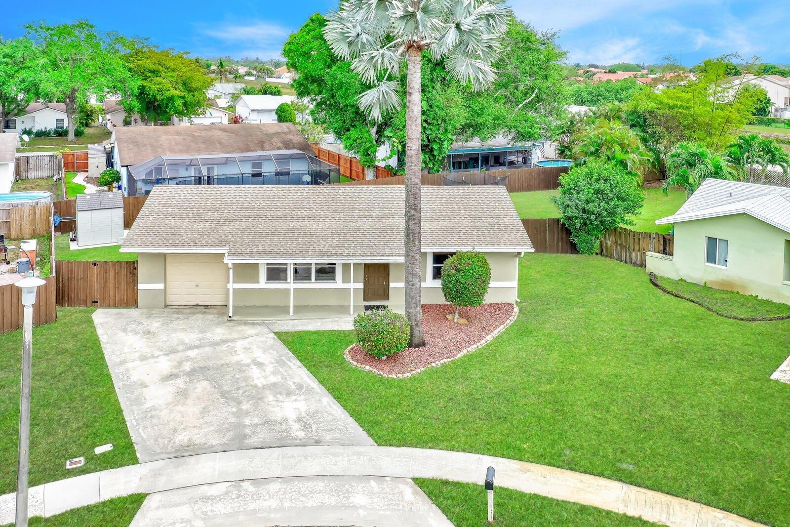 Spanish Isles Pl, Boca Raton, FL 33496